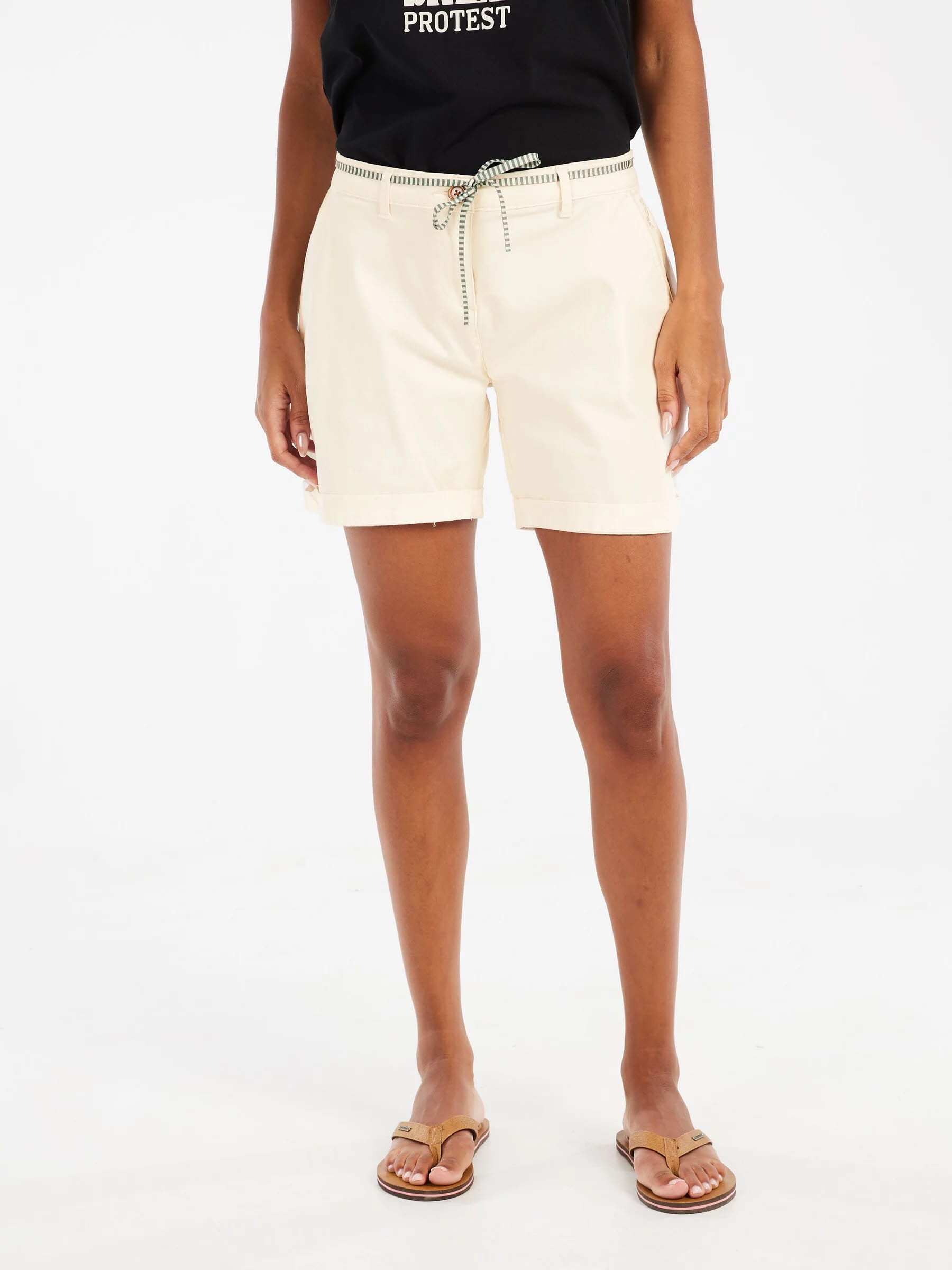 Protest PRTTulip Shorts Damen weiß