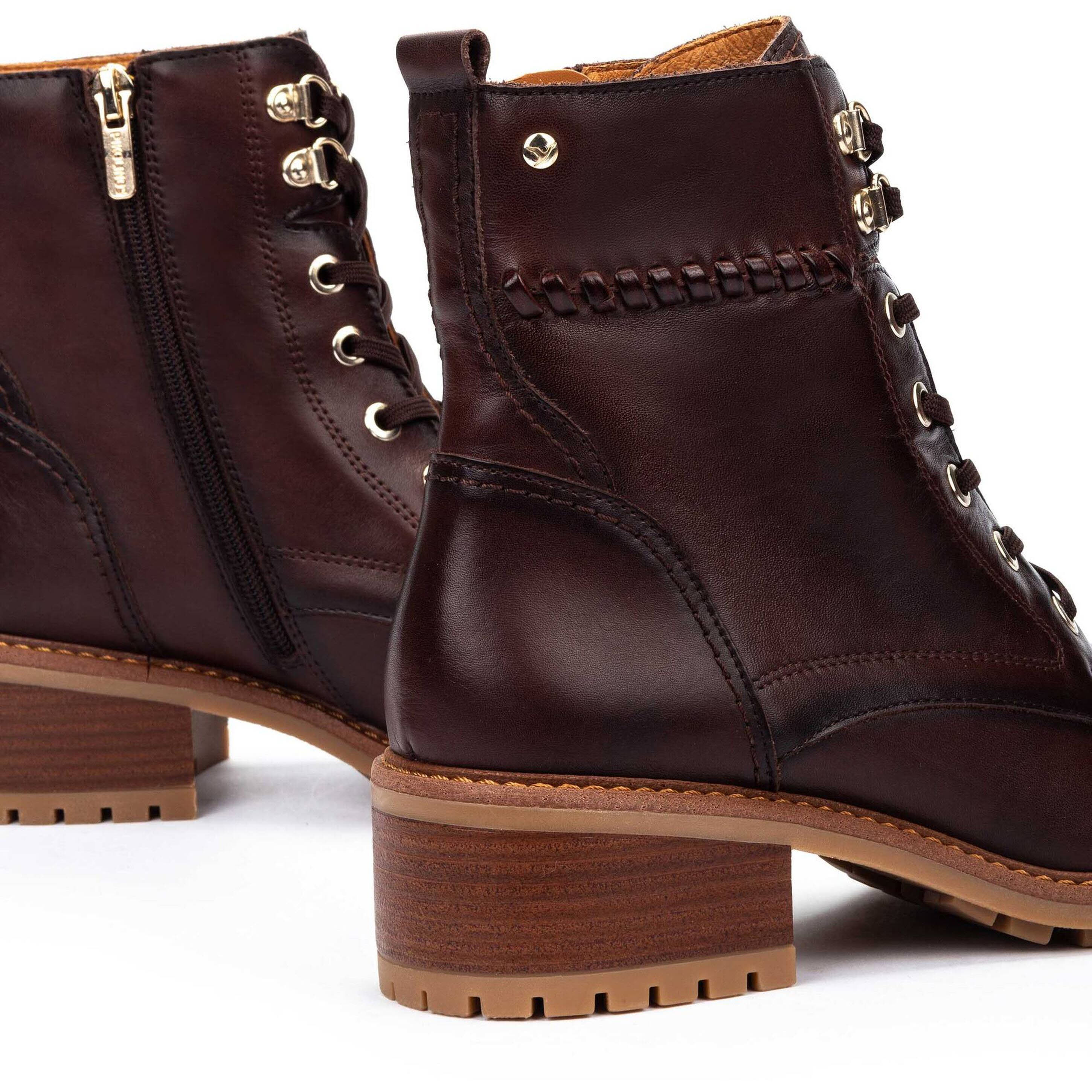Pikolino Medina braun Stiefeletten Damenschuh