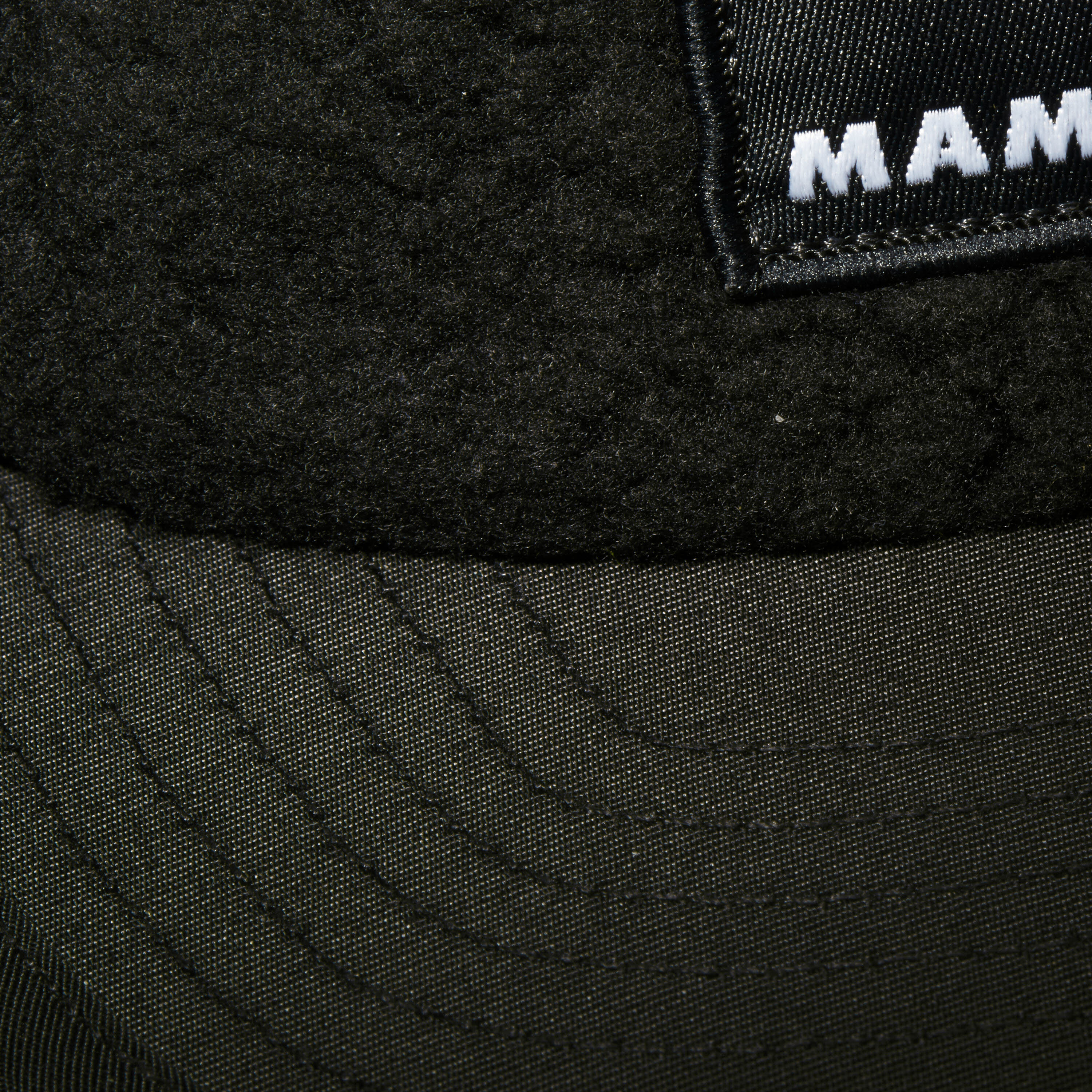 Mammut Fleece Cap Winterkappe Mütze schwarz