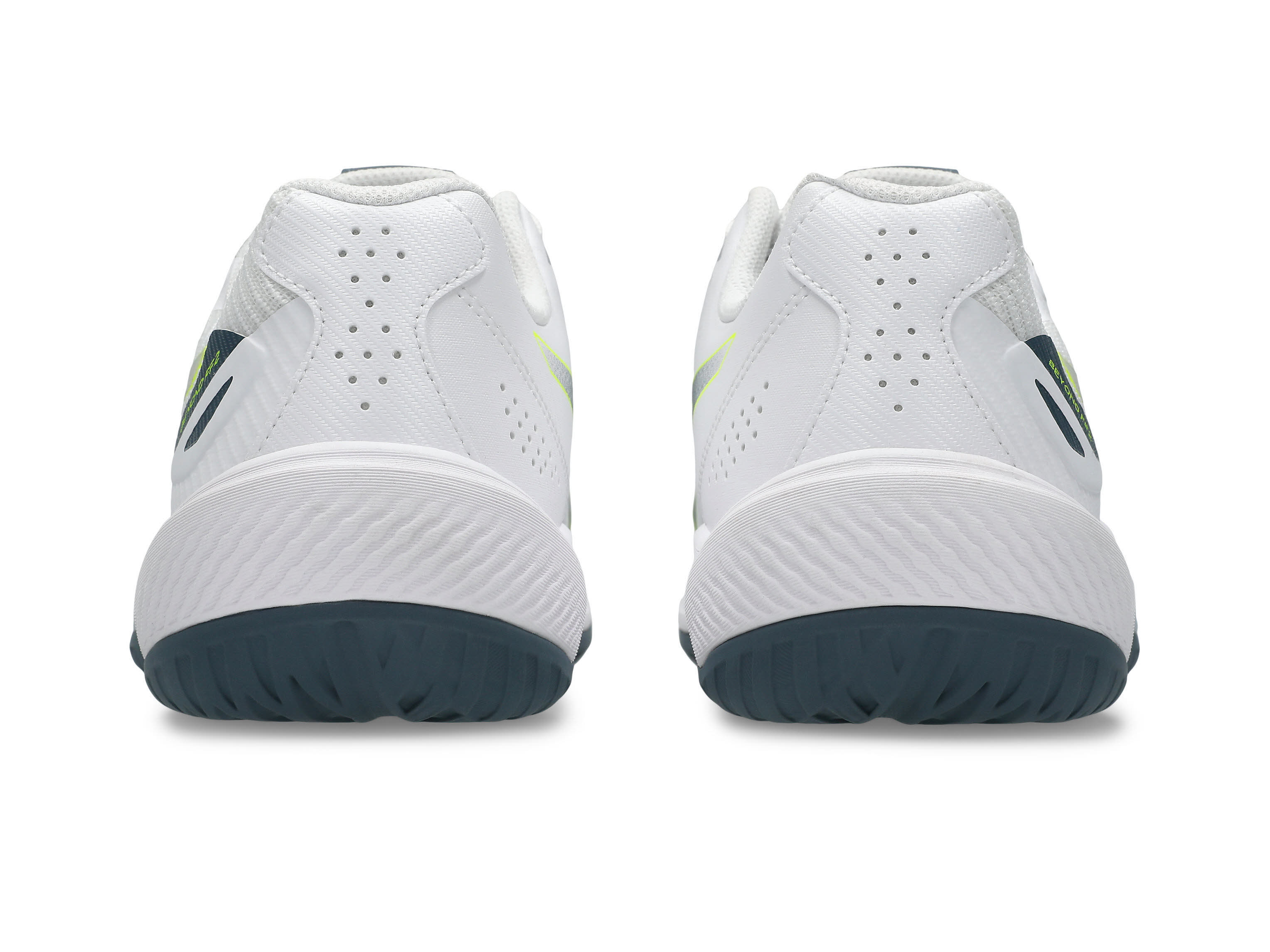 ASICS BEYOND FF 2 Herren Hallenschuh Turnschuh weiß