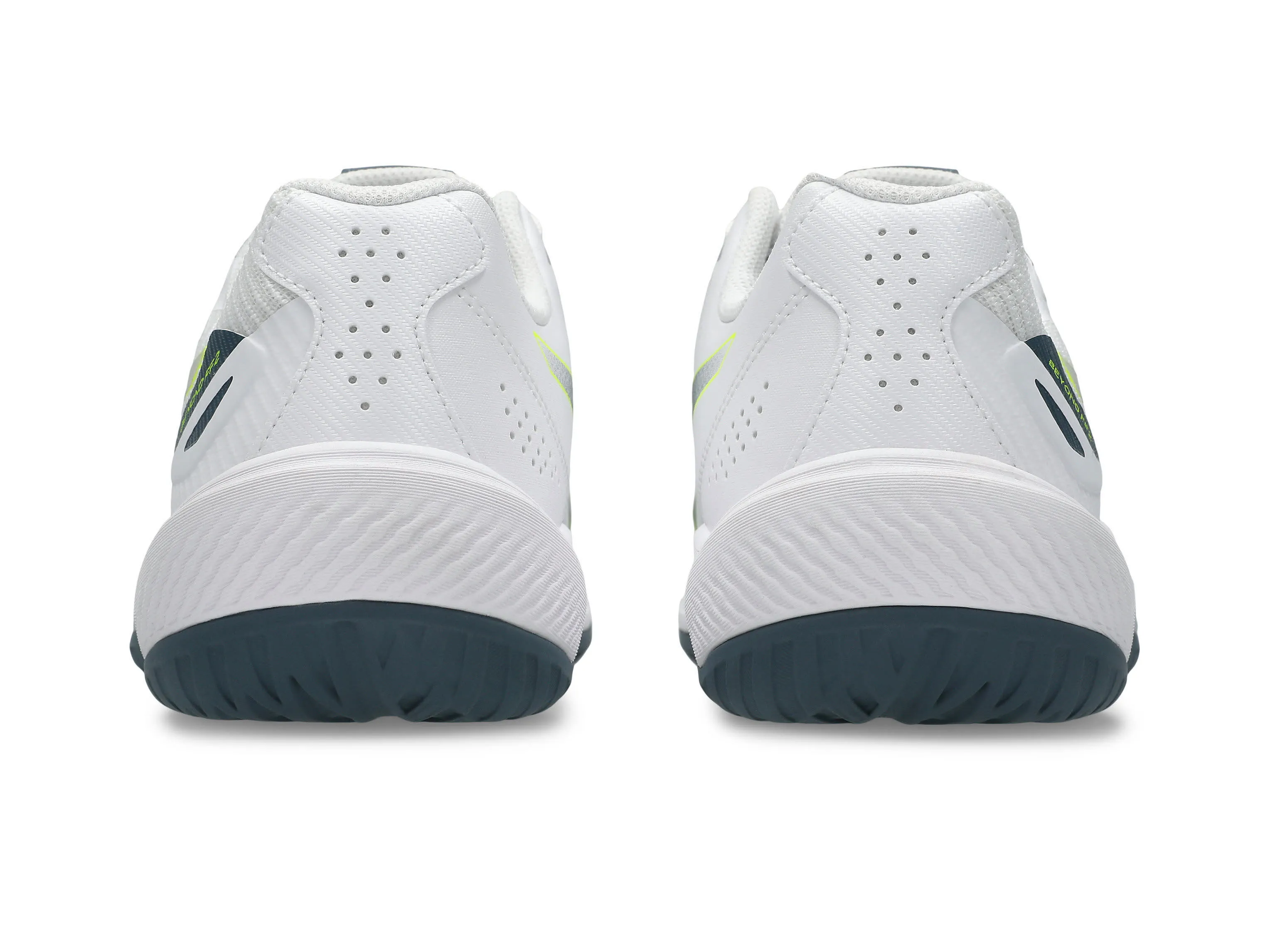 ASICS BEYOND FF 2 Herren Hallenschuh Turnschuh weiß