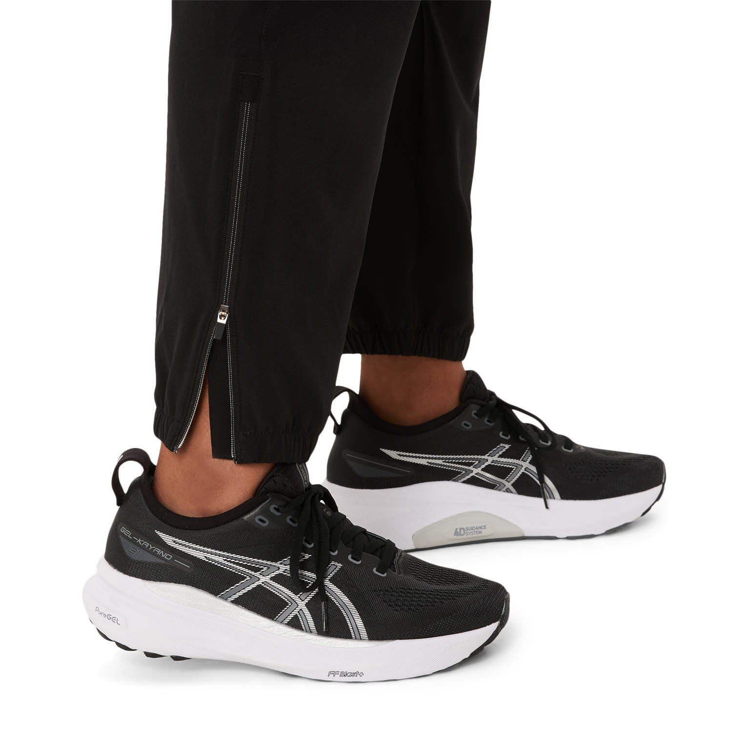 Asics CORE WOVEN PANT Damen Laufhose Runningtights schwarz