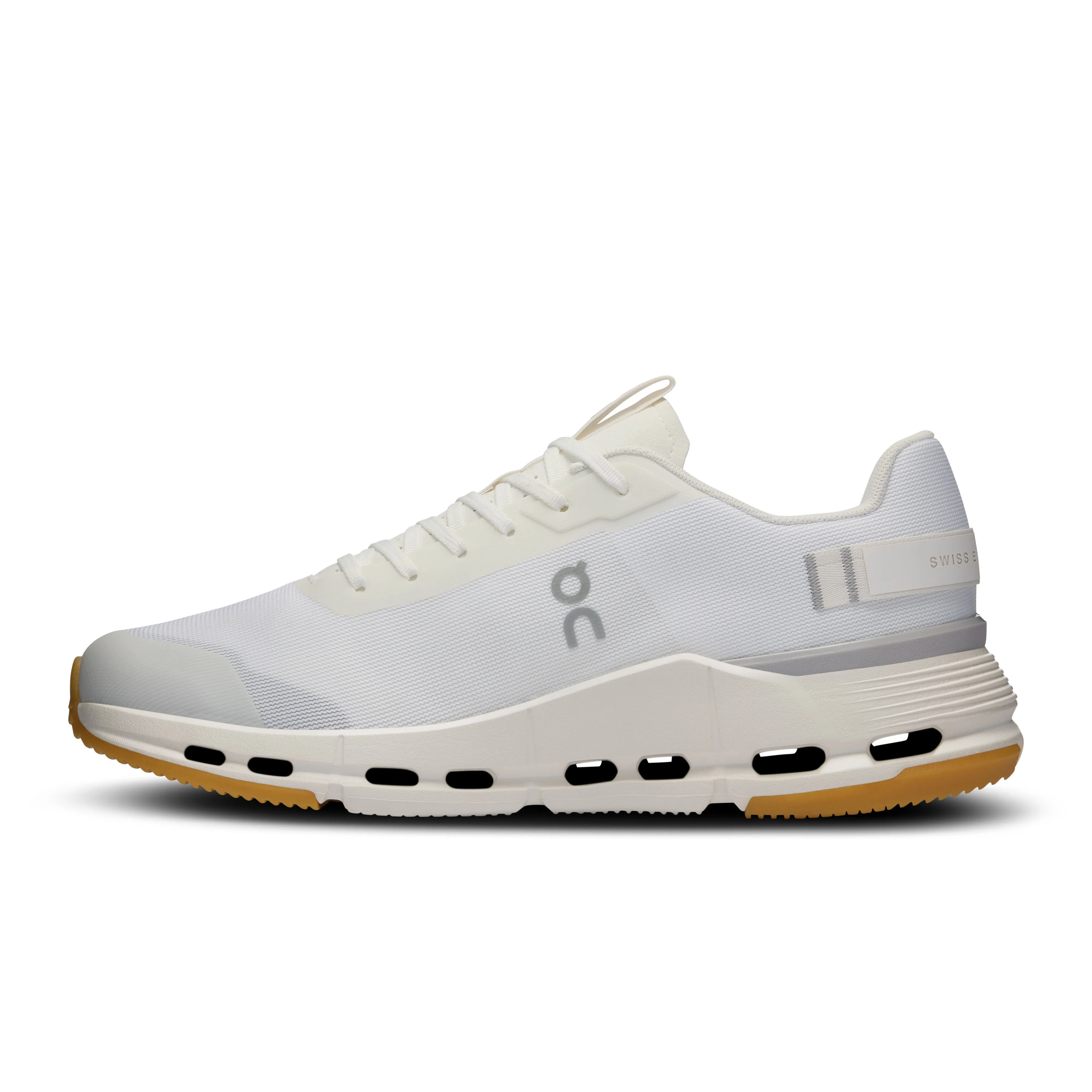 ON CLOUDNOVA FORM 2 Herren Sneaker Low sportlich white/ivory