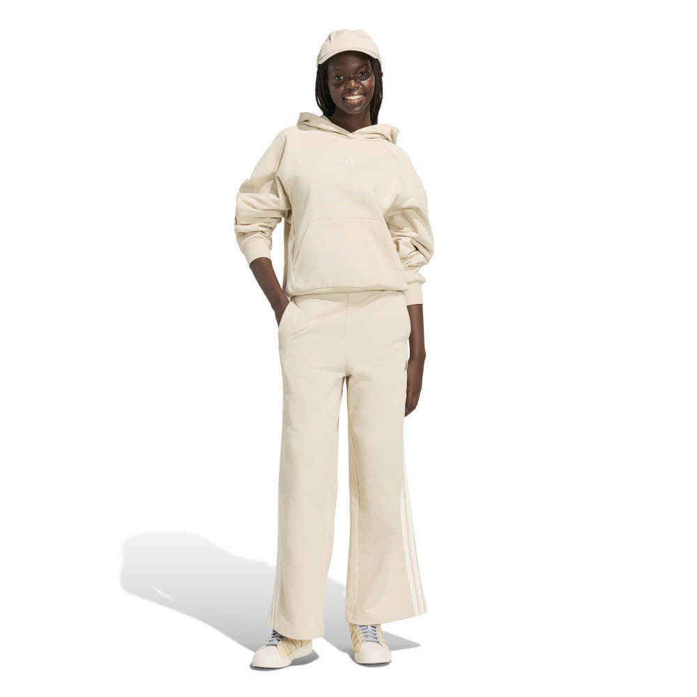adidas KIT 3-STRIPES WIDE Damen Jogginghose Trainingshose Sporthose weit geschnitten beige