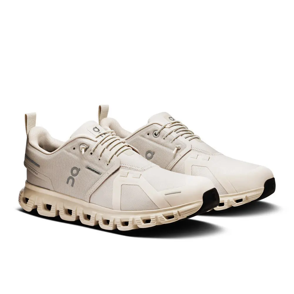 On Cloud 6 WP Freizeitschuh waterproof Damen Sneaker Laufschuhe beige