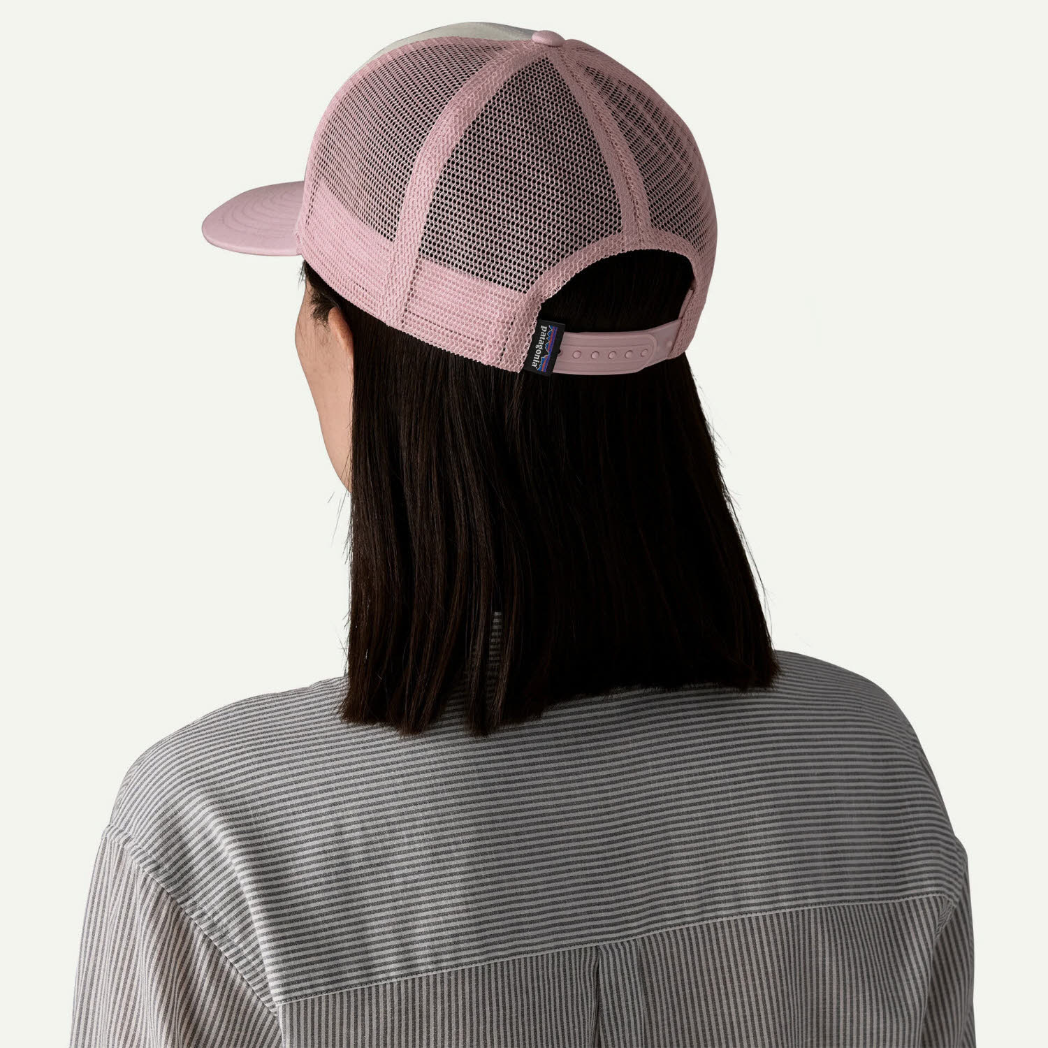 Patagonia P-6 Logo Trucker Hat Damen Kappe Cap white w quiet violet