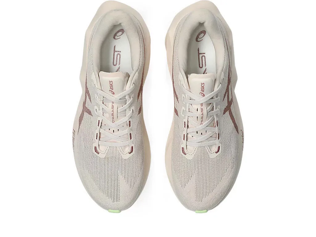 Asics NOVABLAST 6 Damen Laufschuhe Joggingschuhe beige