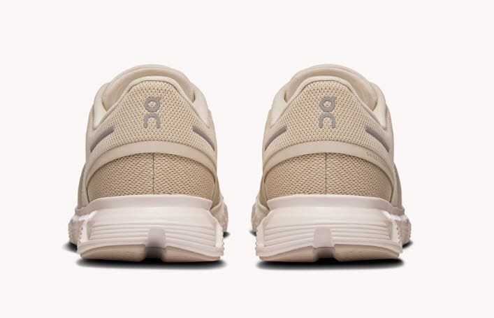 ON Cloud 6 Sneaker Freizeitschuh Damen beige