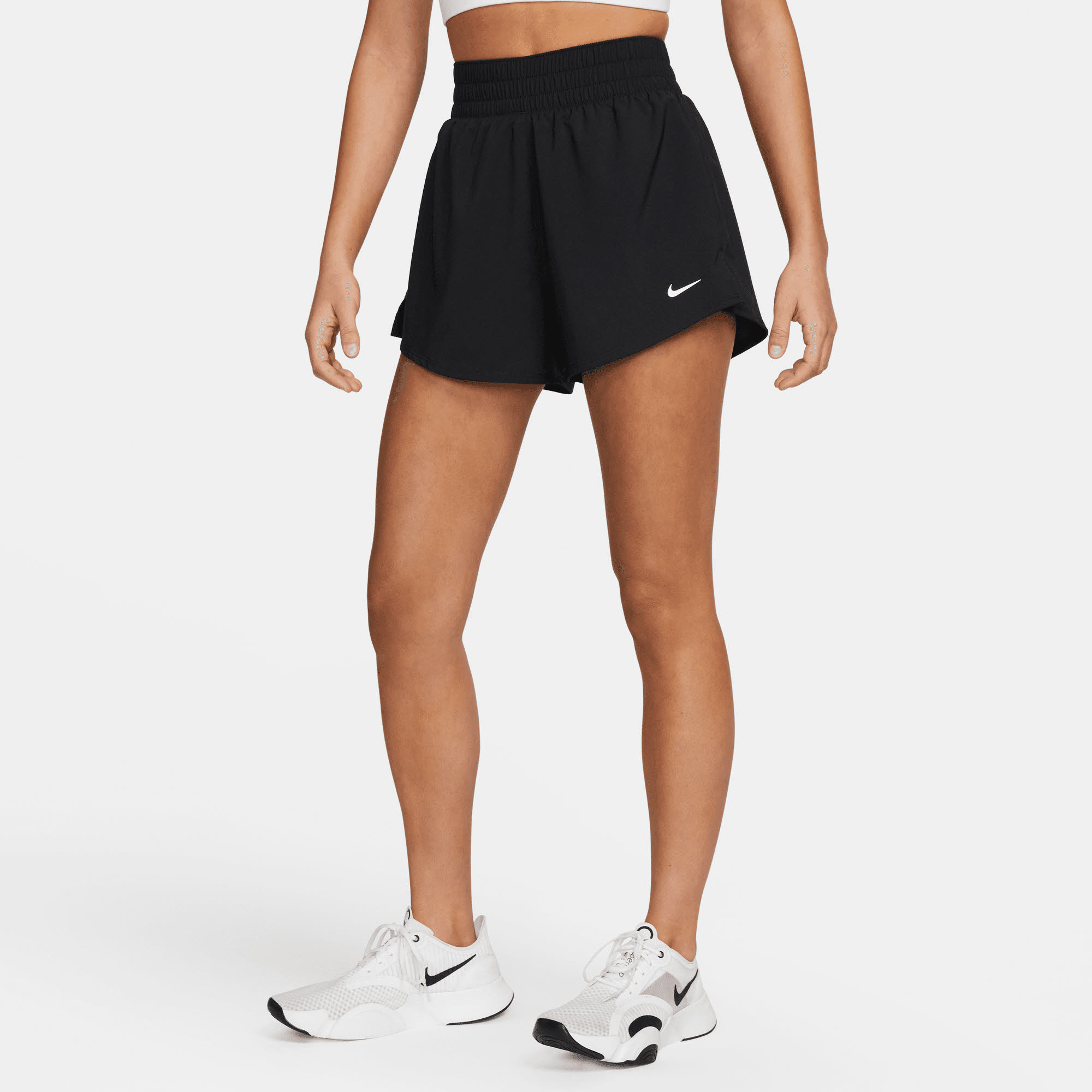 NIKE ONE DRI-FIT WOMEN'S HIGH Damen Shorts Laufshorts Workout schwarz NEU