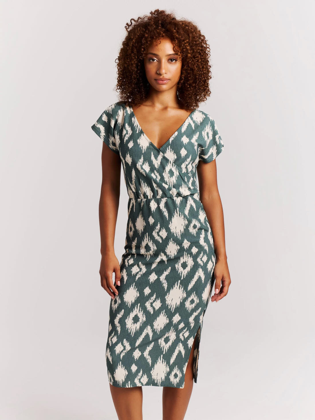 Protest PRTDelmar Damen Sommerkleid Wickelkleid grün