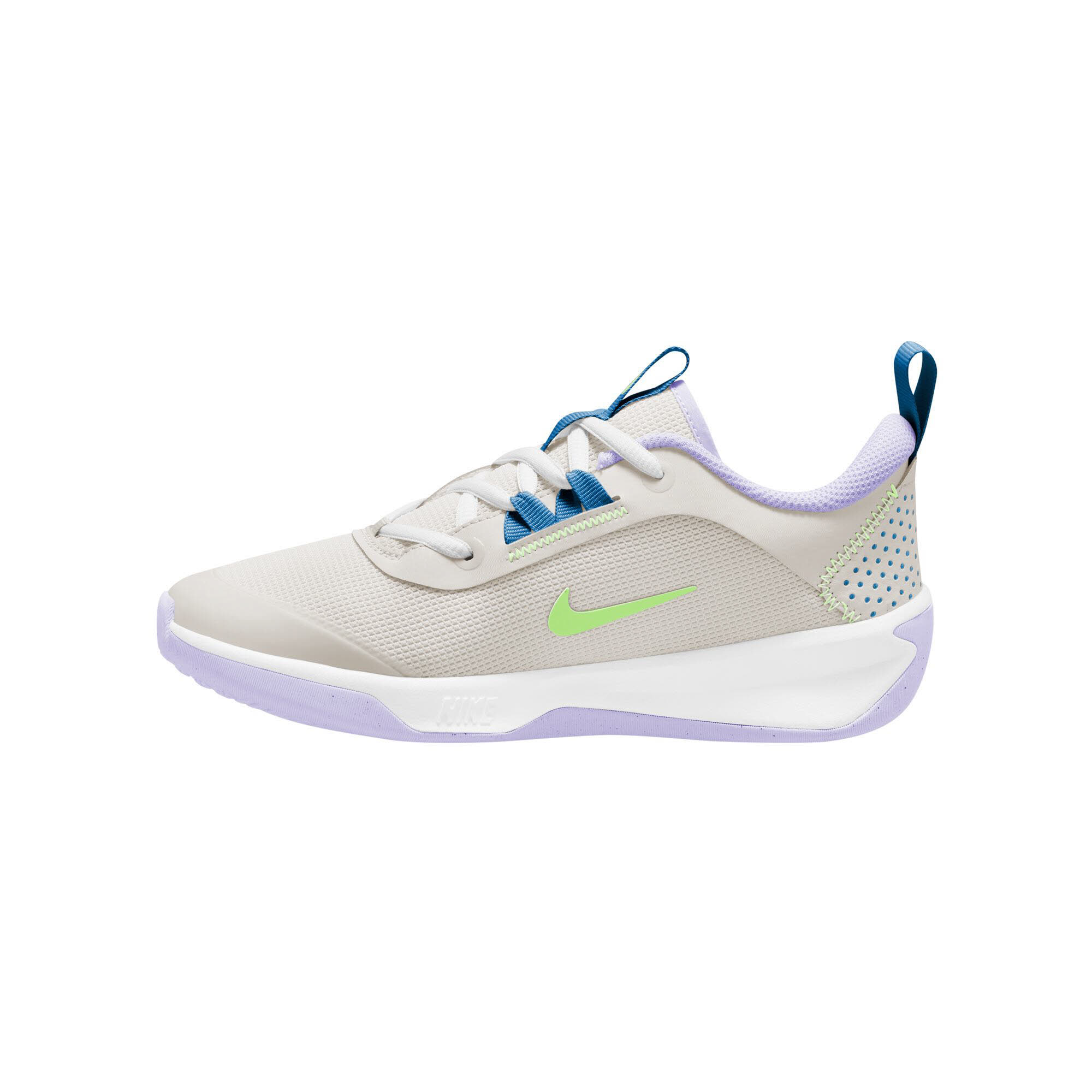 Nike Omni Multi-Court Kinder Hallenschuhe Trainingsschuhe beige