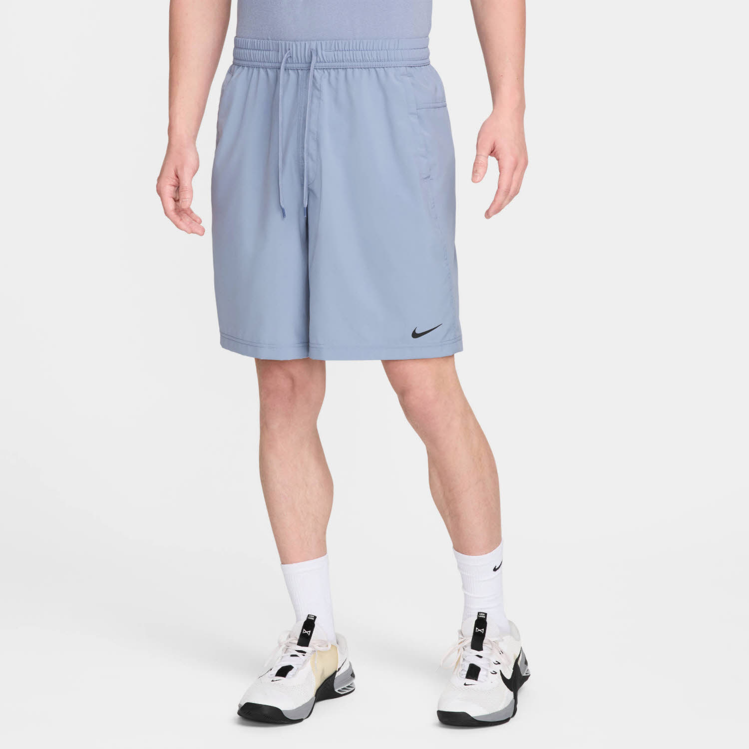Nike FormVielseitige Dri-FIT Herrenshorts ohne Futter grau