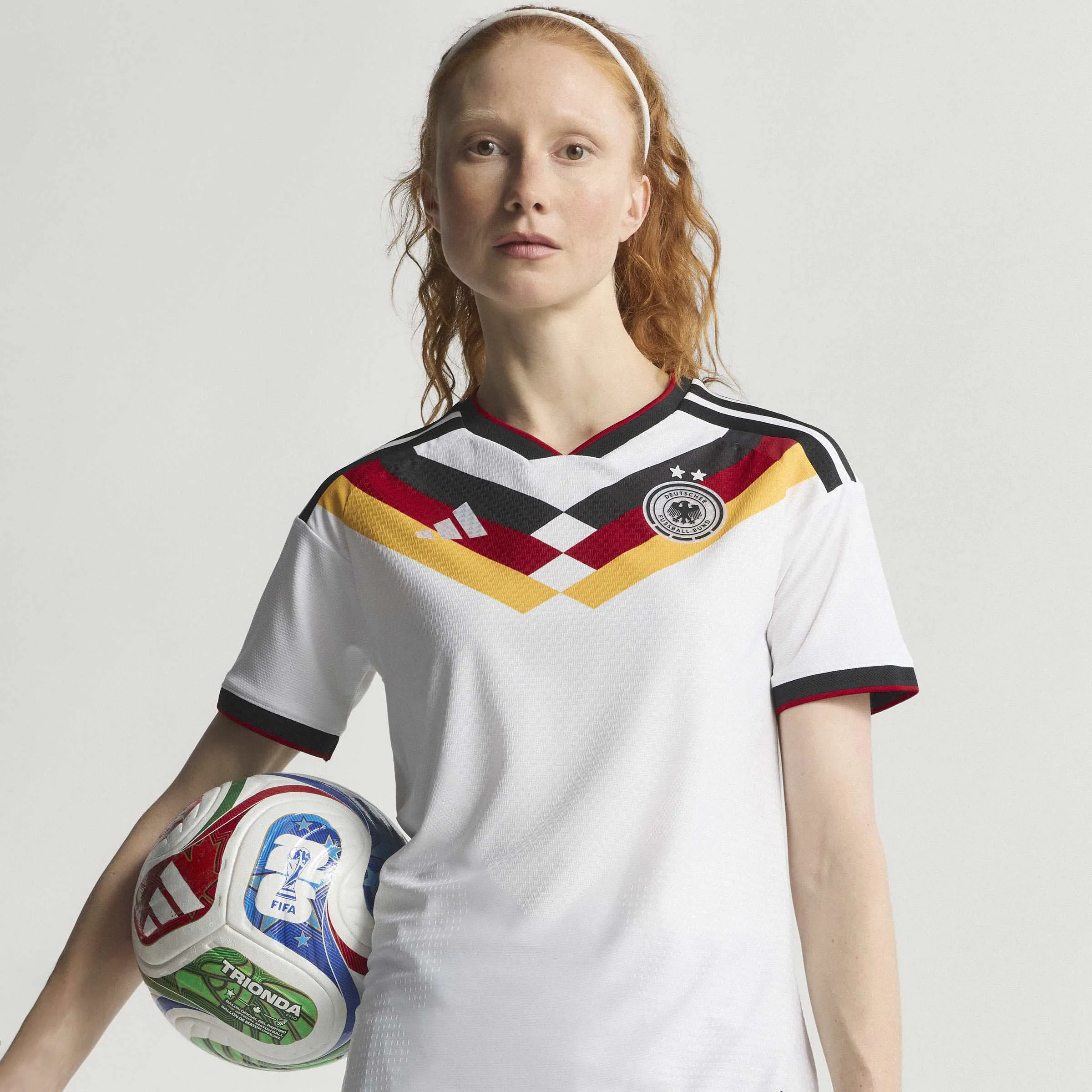 adidas DFB Authentic Jersey Damen Heimtrikot WM 2026 weiß