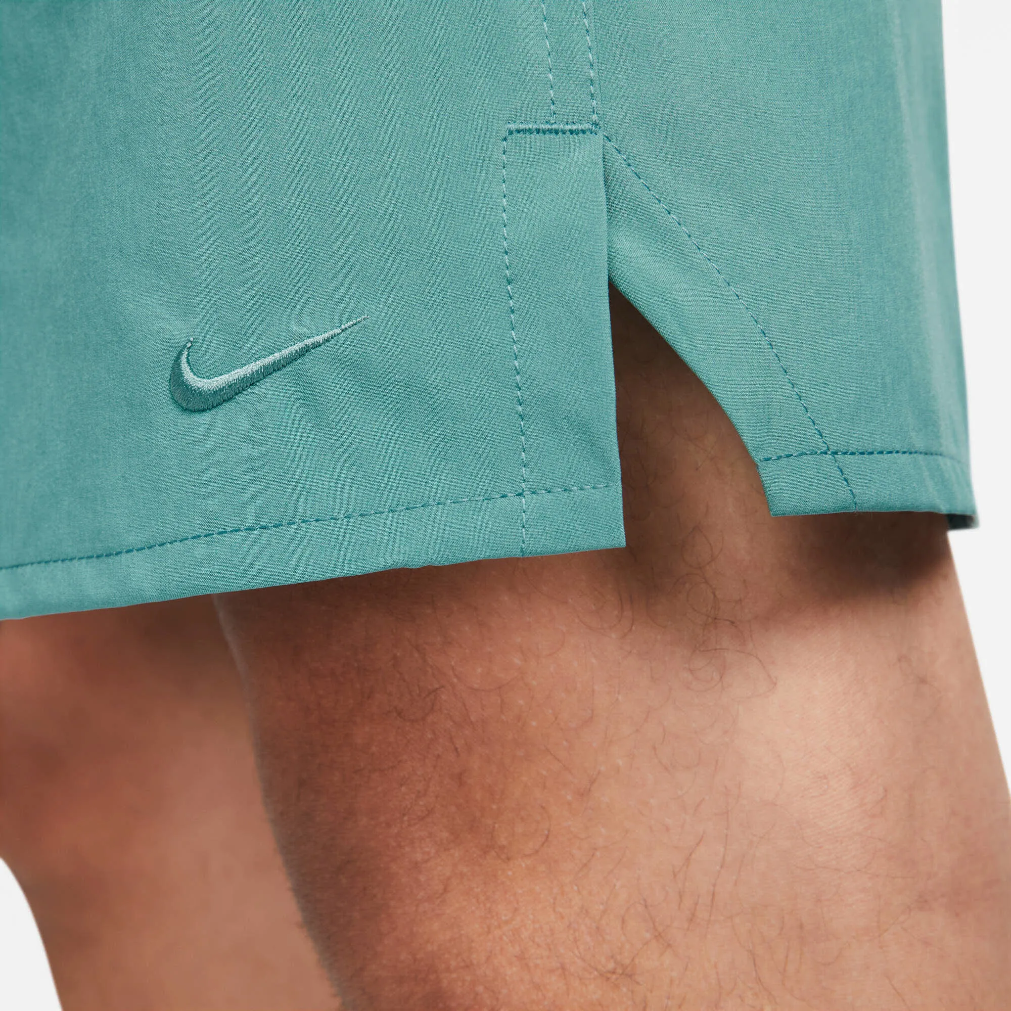 NIKE DRI-FIT UNLIMITED 9 Herren Shorts Laufshorts Trainingshose kurz grün NEU