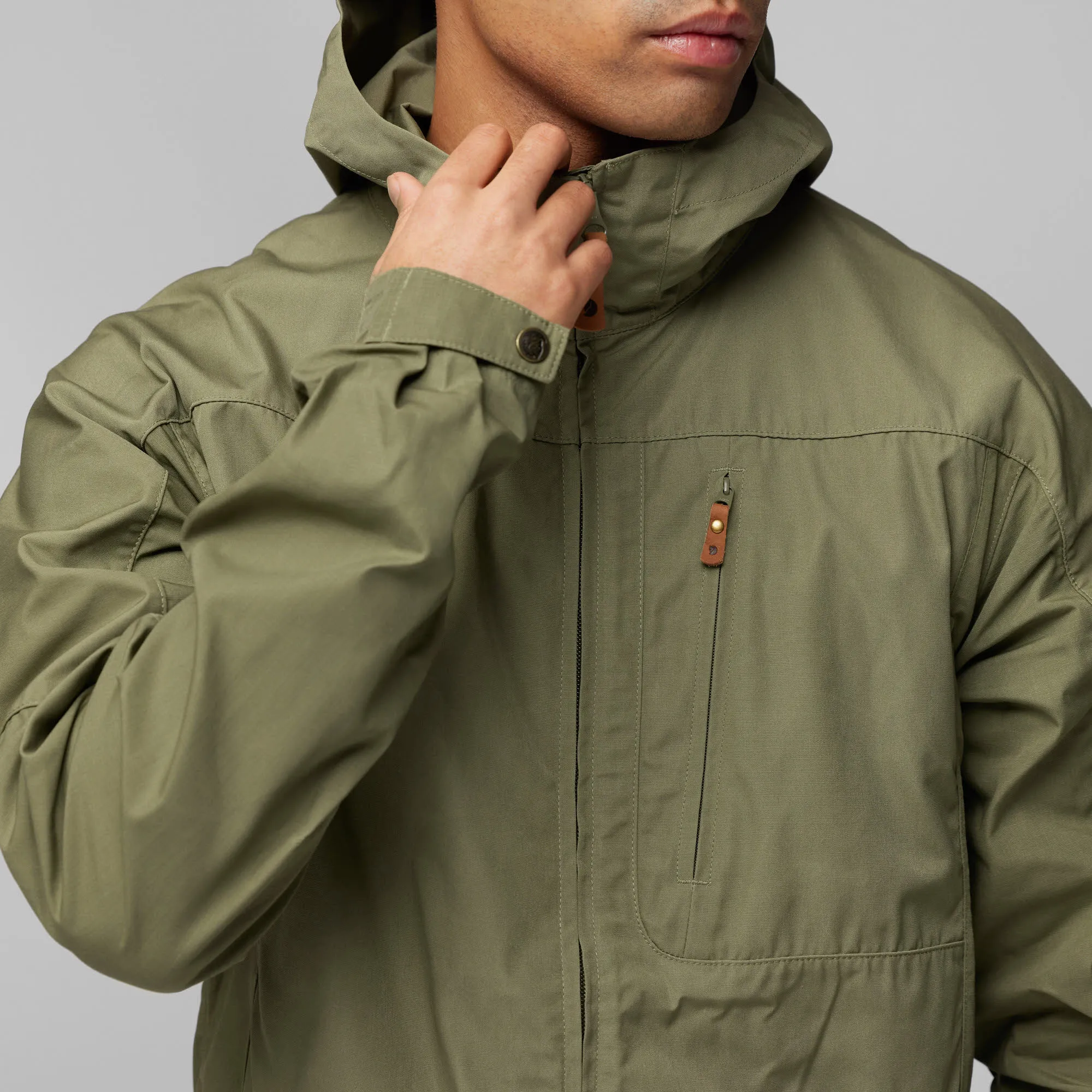 Fjällräven Sten Jacket Herren Outdoorjacke Alltagsjacke Kapuzenjacke grün