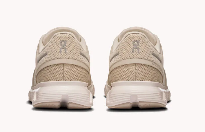 ON Cloud 6 Sneaker Freizeitschuh Damen beige