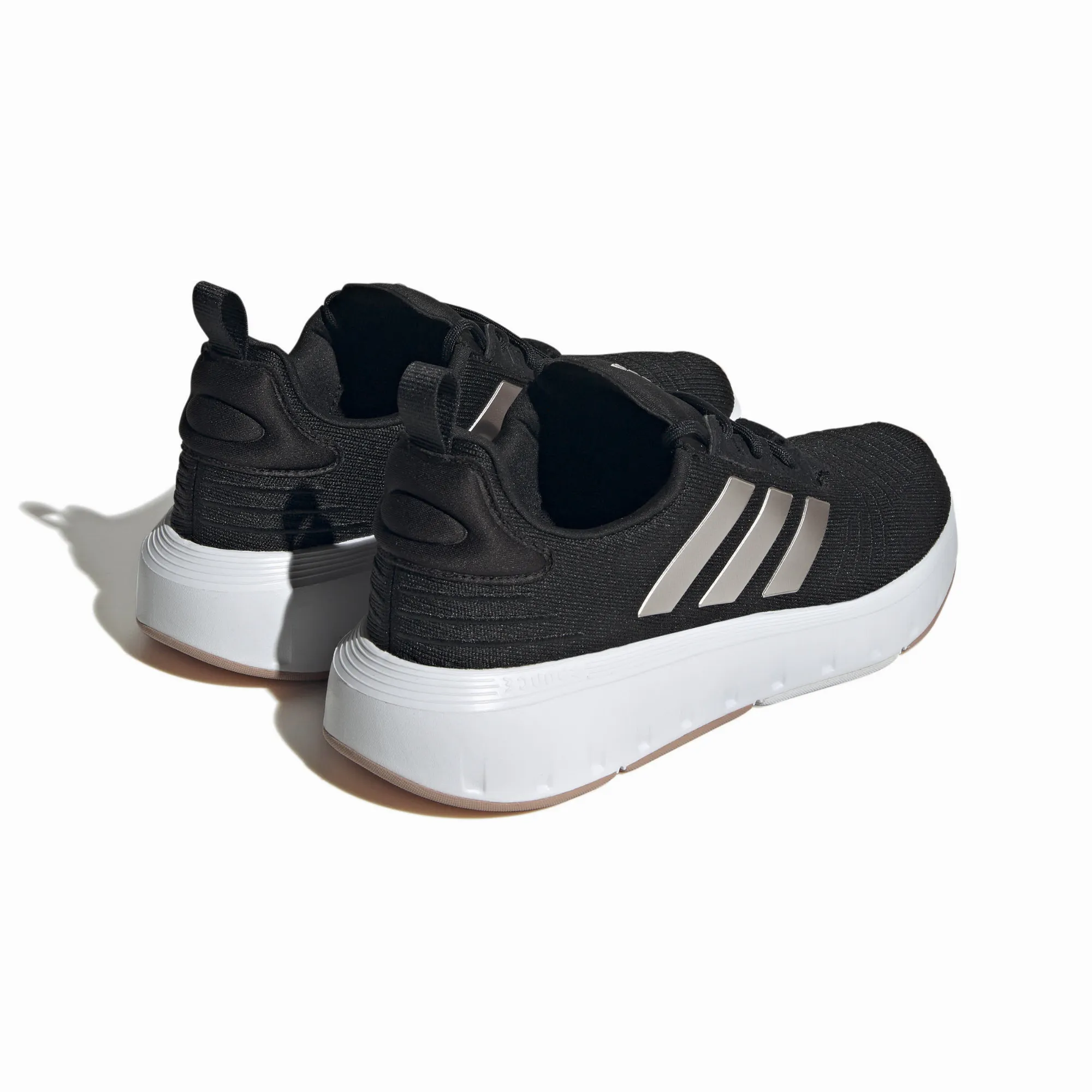 adidas SWIFT RUN 23 Damen Sneaker Laufschuhe Joggingschuhe schwarz NEU