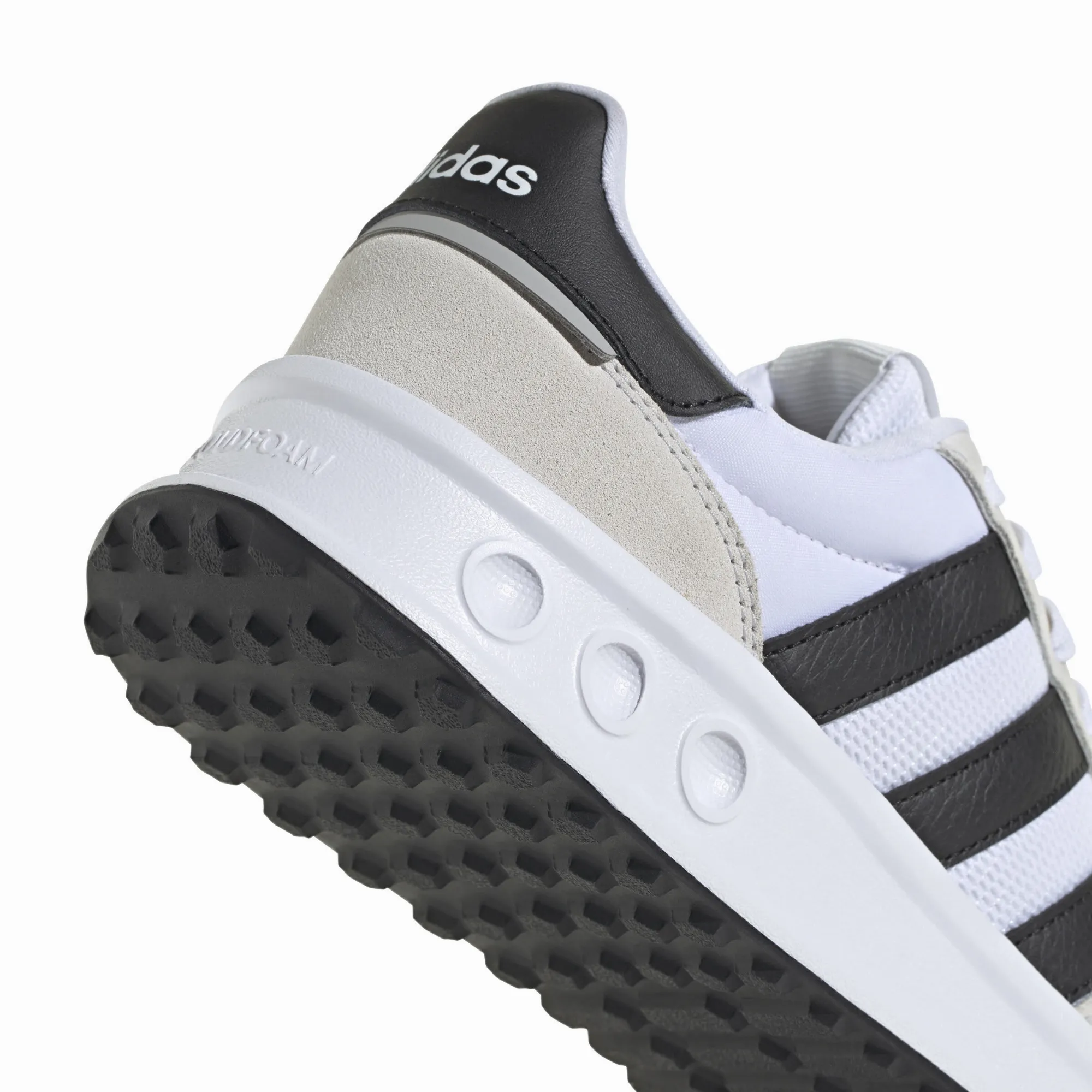 adidas RUN 84 Sneaker Freizeitschuhe Herren weiß