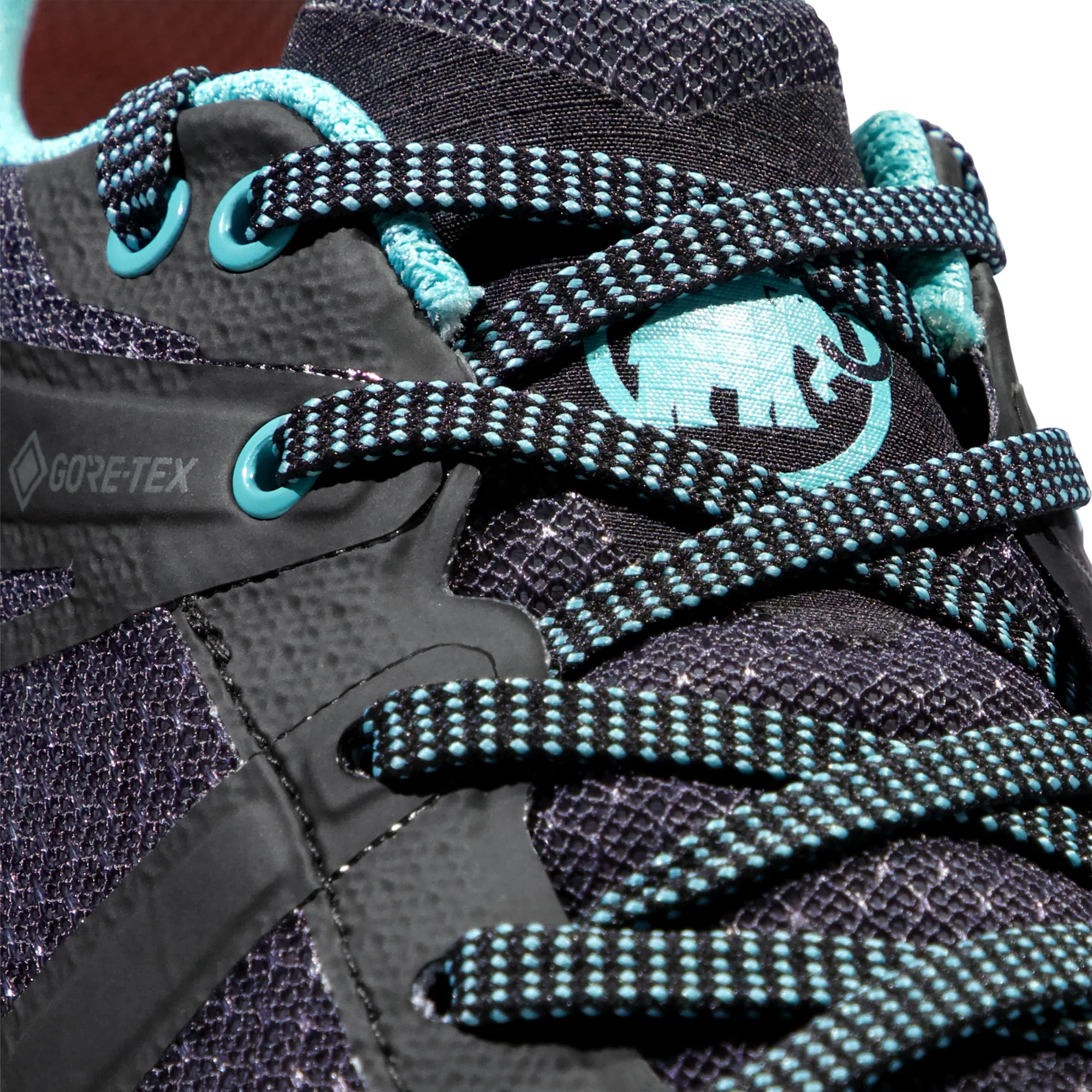 Mammut Trekkingschuhe Low Sertig II Low GTX Wanderschuh Freizeitschuh wasserdicht Damen schwarz